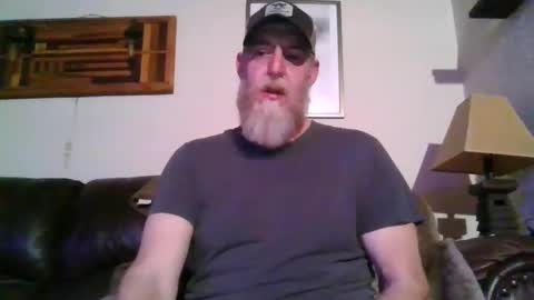 Snapshot of moeblick chatting on 12-22-24, 06:49 moeblick online show from 12-22-24, 06:49