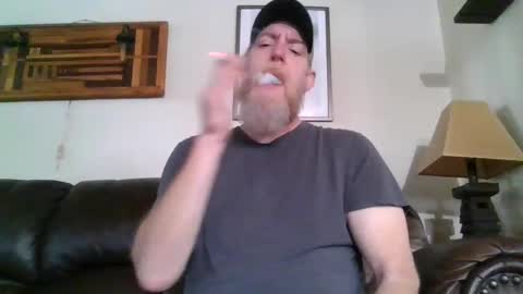 Snapshot of moeblick chatting on 01-04-25, 03:39 moeblick online show from 01-04-25, 03:39