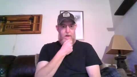 Snapshot of moeblick chatting on 01-07-25, 02:19 moeblick online show from 01-07-25, 02:19