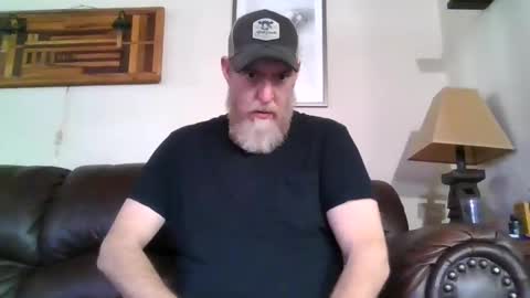 Snapshot of moeblick chatting on 01-25-25, 06:02 moeblick online show from 01-25-25, 06:02