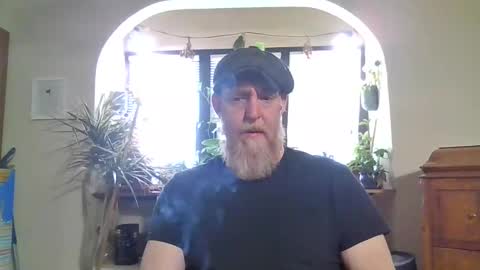 Snapshot of moeblick chatting on 02-19-25, 06:32 moeblick online show from 02-19-25, 06:32