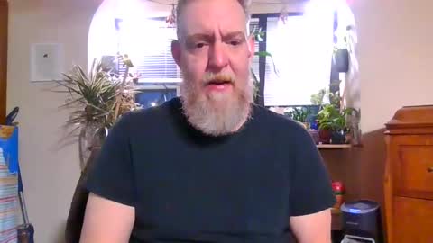 Snapshot of moeblick chatting on 02-20-25, 12:25 moeblick online show from 02-20-25, 12:25