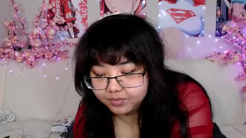 Molly online show from 05-13-26, 05:05