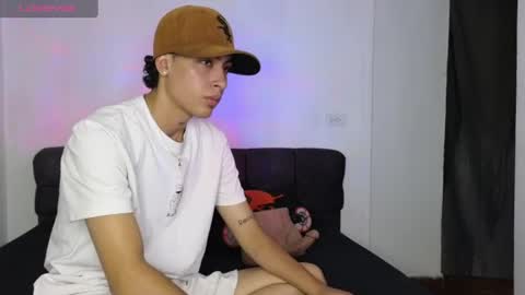 mohamed_malik online show from 08-06-26, 04:09