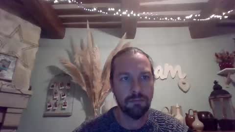 Julien online show from 02-10-25, 06:56