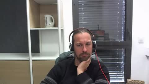 Julien online show from 11-04-25, 11:20