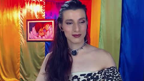 Snapshot of moira_hot chatting on 02-12-26, 09:43 moira_hot online show from 02-12-26, 09:43