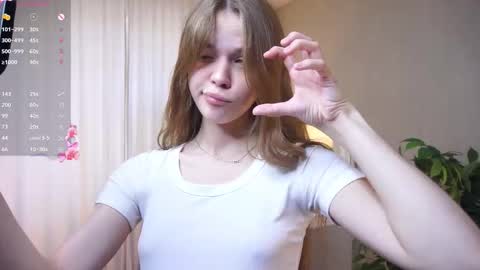 Laura online show from 09-19-25, 11:00