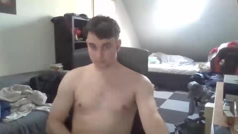 moistbreadstick online show from 04-24-26, 04:20