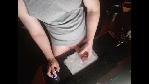 Snapshot of moisturizer777 chatting on 01-08-25, 02:25 moisturizer777 online show from 01-08-25, 02:25