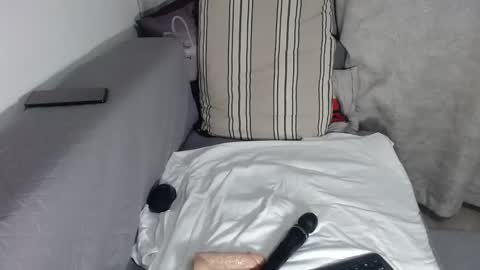 erika online show from 12-07-24, 03:19