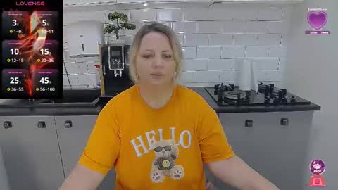 erika online show from 06-10-26, 06:56
