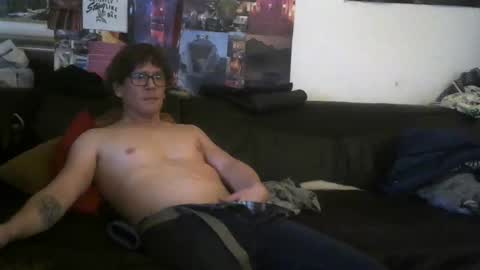 Snapshot of mojoflow39 chatting on 12-19-24, 12:34 Fr online show from 12-19-24, 12:34