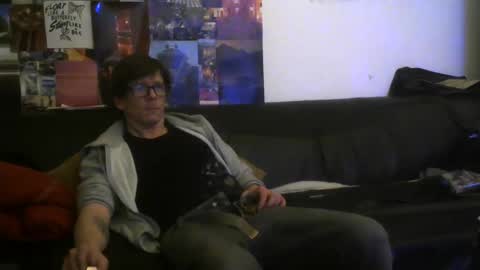 Snapshot of mojoflow39 chatting on 01-02-25, 02:00 Fr online show from 01-02-25, 02:00