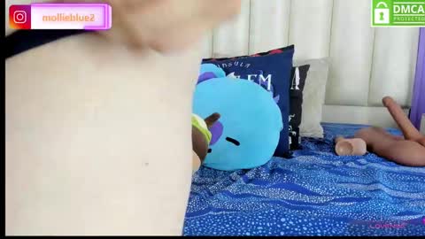 Hey Guys  Im Mollie online show from 12-13-24, 04:38