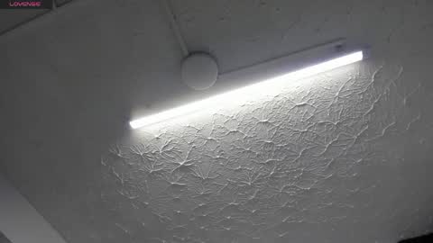 Hey Guys  Im Mollie online show from 05-11-26, 12:22