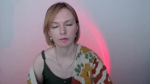 mollilove online show from 05-16-26, 06:21