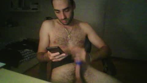 Snapshot of mollo20 chatting on 09-15-25, 08:31 mollo20 online show from 09-15-25, 08:31