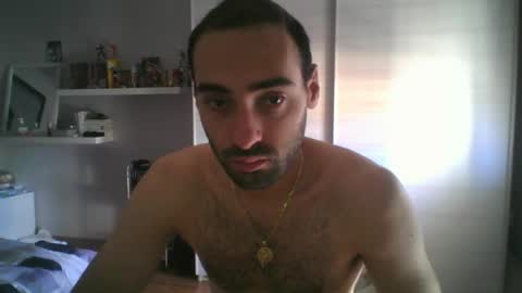 Snapshot of mollo20 chatting on 09-19-25, 08:05 mollo20 online show from 09-19-25, 08:05