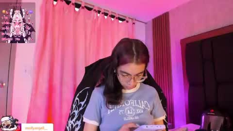 Molly online show from 07-11-26, 03:48