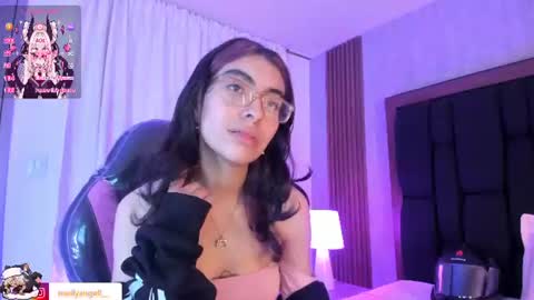 Molly online show from 08-07-26, 03:25