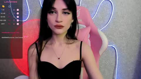 Molly - online show from 04-30-26, 02:40