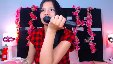 Snapshot of molly_drakons_hm chatting on 12-02-24, 06:54 molly online show from 12-02-24, 06:54