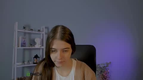 molly_hollow online show from 02-08-26, 12:19