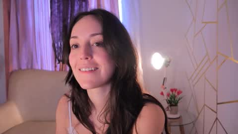   MOLLY   online show from 10-15-25, 01:33