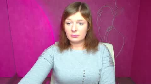 Snapshot of molly_mis chatting on 12-19-24, 12:45 Molly online show from 12-19-24, 12:45