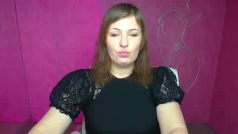 Snapshot of molly_mis chatting on 12-20-24, 04:04 Molly online show from 12-20-24, 04:04