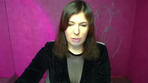 Snapshot of molly_mis chatting on 02-08-25, 12:39 Molly online show from 02-08-25, 12:39