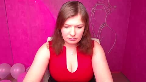 Snapshot of molly_mis chatting on 02-20-25, 12:47 Molly online show from 02-20-25, 12:47