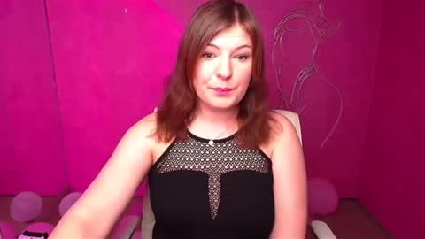 Snapshot of molly_mis chatting on 02-21-25, 01:11 Molly online show from 02-21-25, 01:11
