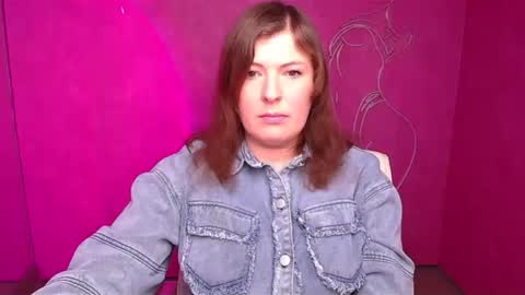 Snapshot of molly_mis chatting on 02-28-25, 01:03 Molly online show from 02-28-25, 01:03