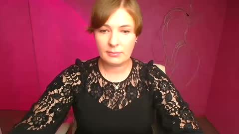 Snapshot of molly_mis chatting on 09-10-25, 11:32 Molly online show from 09-10-25, 11:32