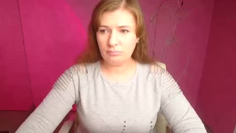 Snapshot of molly_mis chatting on 09-19-25, 11:33 Molly online show from 09-19-25, 11:33