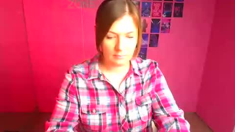 Snapshot of molly_mis chatting on 05-03-26, 12:11 Molly online show from 05-03-26, 12:11