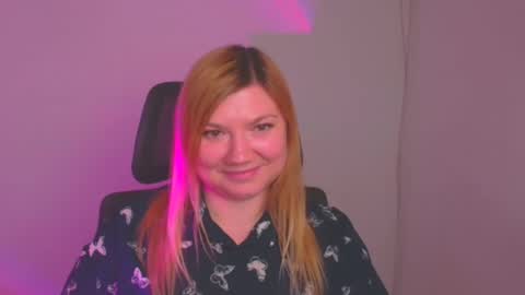 Snapshot of molly_moree chatting on 01-20-25, 03:50 Molly online show from 01-20-25, 03:50