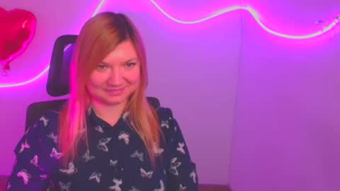 Snapshot of molly_moree chatting on 02-22-25, 09:45 Molly online show from 02-22-25, 09:45