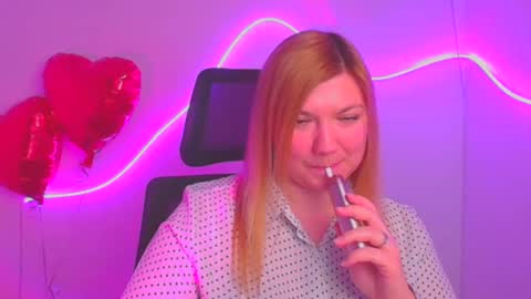 Snapshot of molly_moree chatting on 03-10-25, 03:20 Molly online show from 03-10-25, 03:20