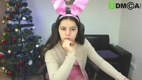Molly Owens online show from 12-30-24, 06:42