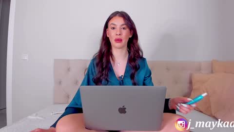Snapshot of molly_p chatting on 12-29-24, 05:01 VIP page OnlyFans is absolutely FREE for ONE month online show from 12-29-24, 05:01