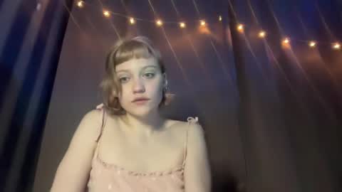 molly_poly online show from 05-05-26, 04:26