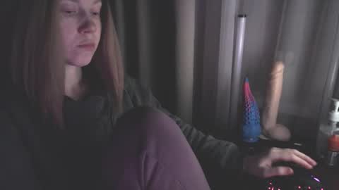 I have new photos come and see with love Molly online show from 01-21-25, 05:05