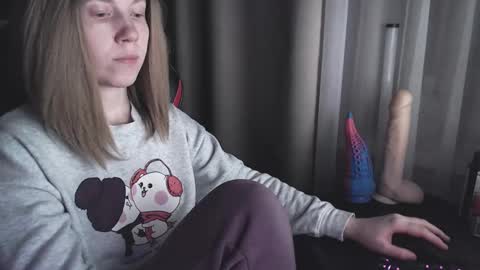 I have new photos come and see with love Molly online show from 02-12-25, 08:50