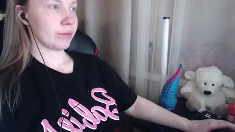 I have new photos come and see with love Molly online show from 02-03-26, 09:20