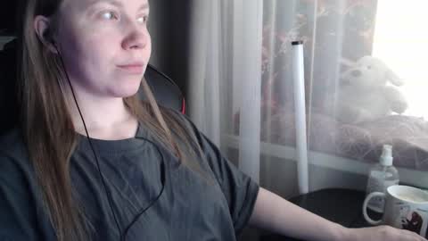 I have new photos come and see with love Molly online show from 02-28-26, 08:26