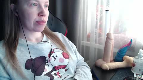 I have new photos come and see with love Molly online show from 03-08-26, 08:40