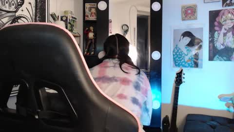 Molly online show from 03-08-25, 06:21